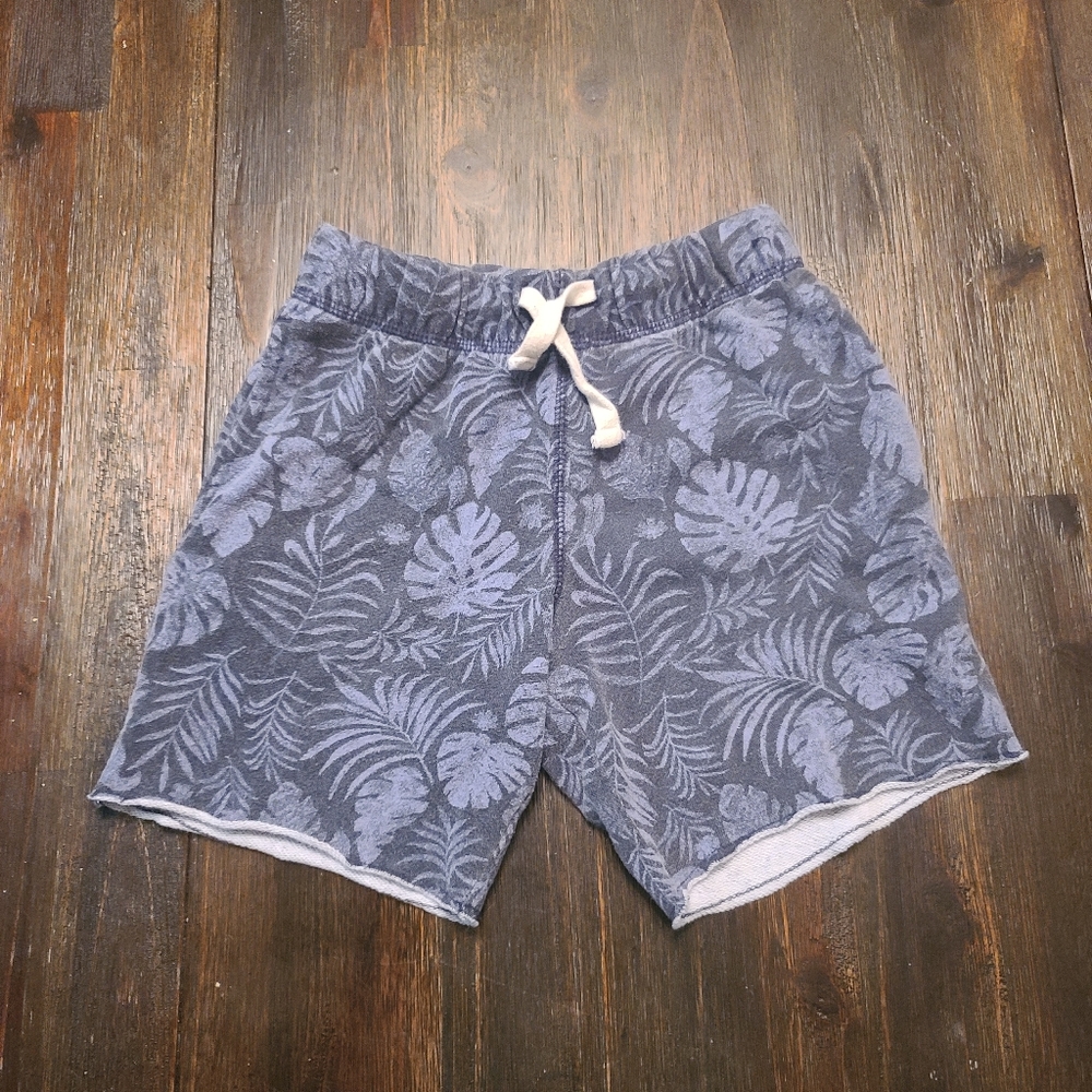 Boys blue floral shorts